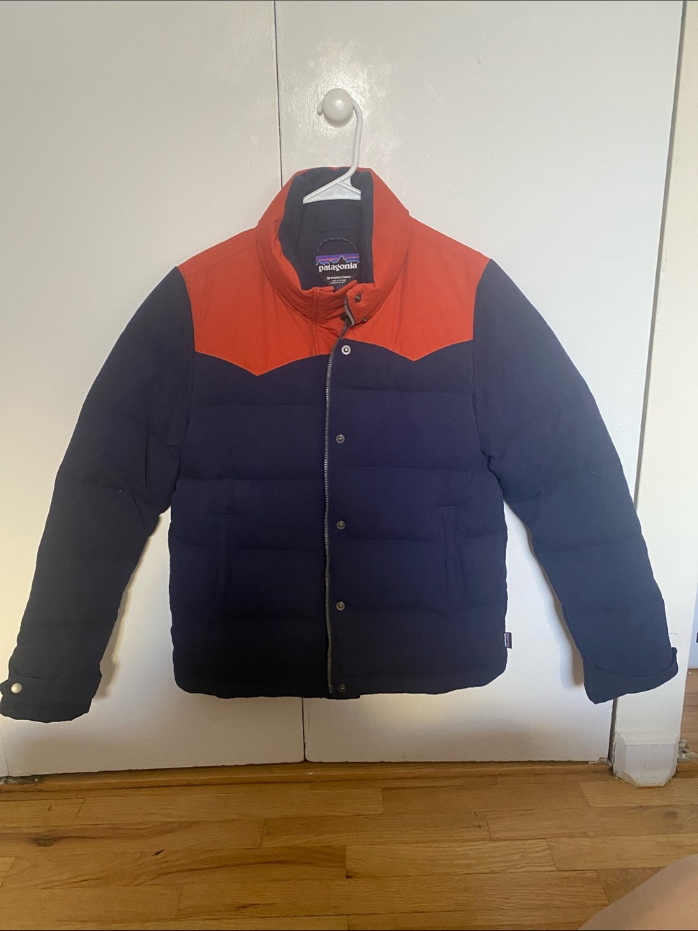 Patagonia Women’s Navy and Orange Colorblock Puffer Jacket